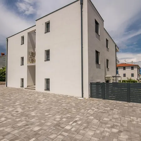 Apartamento Deluxe Vantacici